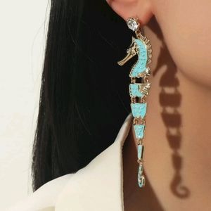 🍉5 for $25* Seahorse Linked Drop Earrings